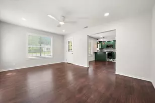 4521 Calmont Ave, Fort Worth, TX 76107 - Photo 6