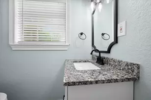 4521 Calmont Ave, Fort Worth, TX 76107 - Photo 22