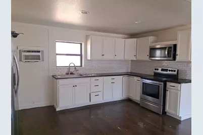 603 E 10th Street, Kemp, TX 75143 - Photo 2