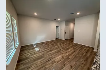 1036 Chambray Drive, Troy, TX 76579 - Photo 4