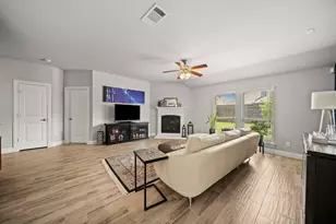 3905 Blessington Dr, Frisco, TX 75036 - Photo 2