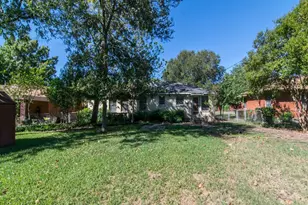 9302 Piper Ln, Dallas, TX 75228 - Photo 12