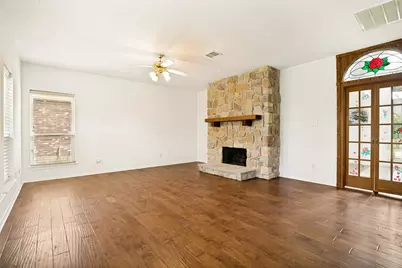 913 Bridgewater Lane, Mesquite, TX 75181 - Photo 10