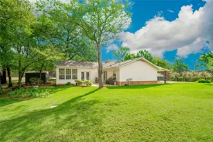 4100 Holly Ln, Flower Mound, TX 75022 - Photo 38