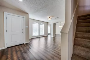 3214 Meadowview Dr, Corinth, TX 76210 - Photo 2