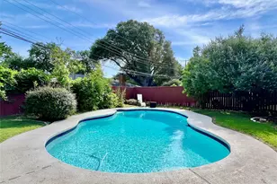 3421 Dartmoor Dr, Dallas, TX 75229 - Photo 2
