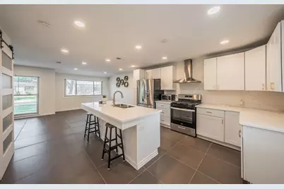 10866 Cassandra Way, Dallas, TX 75228 - Photo 4