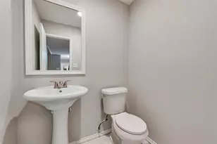 2122 Foxcroft Ln, Arlington, TX 76014 - Photo 10