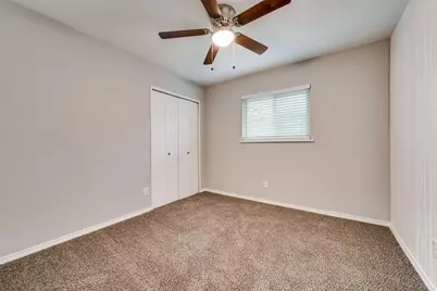 2122 Foxcroft Lane, Arlington, TX 76014 - Photo 16