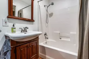 9235 E Lake Highlands Dr, Dallas, TX 75218 - Photo 10