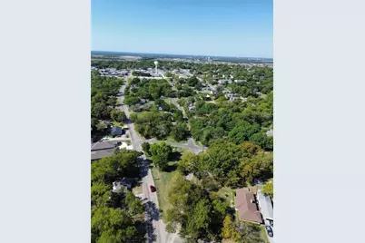 935 E Cooper Street, Van Alstyne, TX 75495 - Photo 8