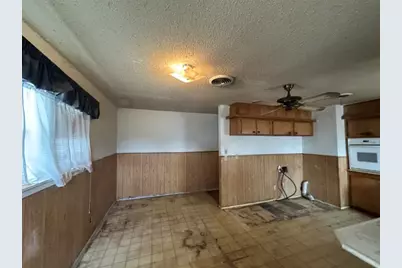 1005 136th Street, Lubbock, TX 79423 - Photo 8