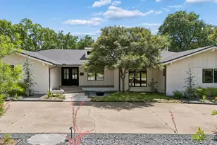 7424 Stonecrest Dr, Dallas, TX 75254 - Photo 2