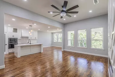 109 Gordons Circle, Runaway Bay, TX 76426 - Photo 6
