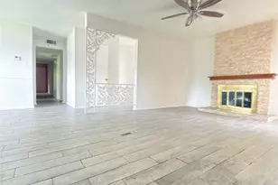 6032 Westridge Ln, Fort Worth, TX 76116 - Photo 6