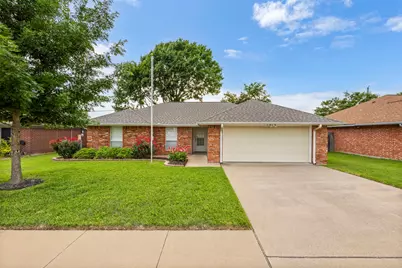 1013 Park Place Boulevard, Midlothian, TX 76065 - Photo 2
