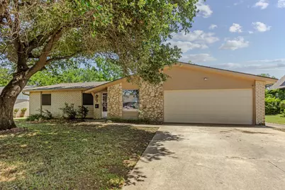 5732 Bonnie Wayne Street, Haltom City, TX 76117 - Photo 4