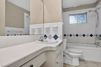 5732 Bonnie Wayne Street, Haltom City, TX 76117 - Photo 14
