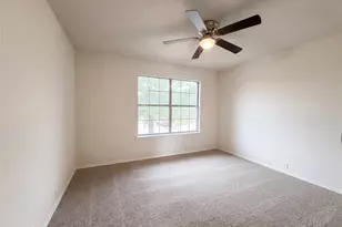 7001 Edmundson Dr, Arlington, TX 76002 - Photo 12