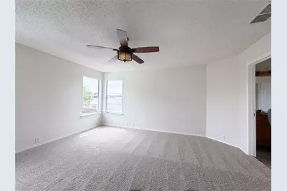7001 Edmundson Drive, Arlington, TX 76002 - Photo 4
