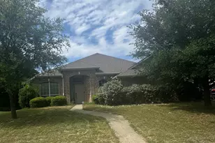 701 Shady Meadow Ln, Glenn Heights, TX 75154 - Photo 1