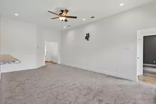 2112 Cole St, Mabank, TX 75147 - Photo 8