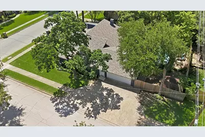 2850 Creekwood Drive, Grapevine, TX 76051 - Photo 38