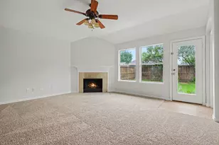 505 Creekside Dr, Princeton, TX 75407 - Photo 4