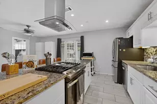 2302 Lagoon Dr, Mesquite, TX 75150 - Photo 6