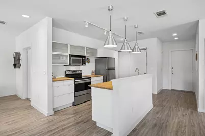 1111 S Akard Street #314, Dallas, TX 75215 - Photo 4