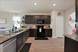 134 Yorktown Ct, Venus, TX 76084 - Photo 6