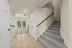 525 Destin Dr, Fort Worth, TX 76131 - Photo 6