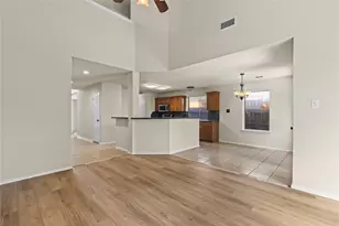 525 Destin Dr, Fort Worth, TX 76131 - Photo 16
