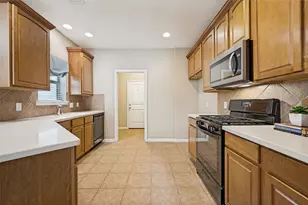 8925 Trolley Trail, McKinney, TX 75070 - Photo 8