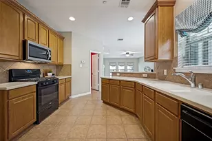 8925 Trolley Trail, McKinney, TX 75070 - Photo 10
