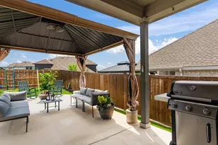 518 N Eagle Pt Rd, Van Alstyne, TX 75495 - Photo 32