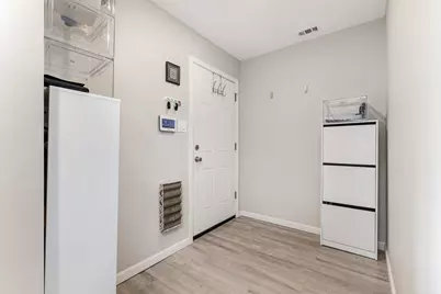 1700 Delaford Circle, Carrollton, TX 75007 - Photo 24