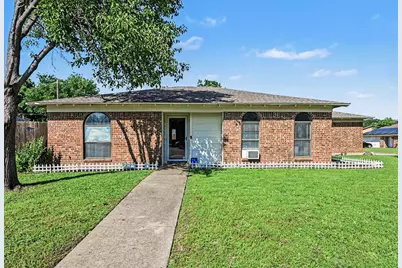 8553 James Court, White Settlement, TX 76108 - Photo 2