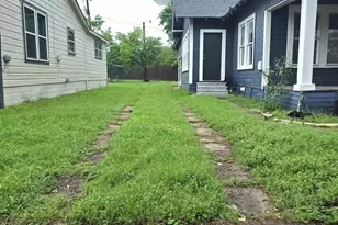 408 W Trinity St, Groesbeck, TX 76642 - Photo 26