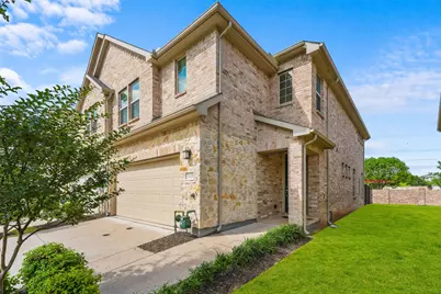 5628 Niagara, The Colony, TX 75056 - Photo 2