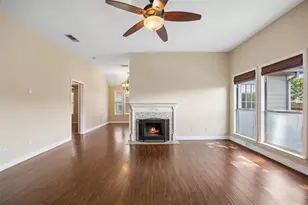 2117 Oak Bend Ln, Garland, TX 75040 - Photo 6
