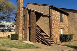 1200 Calico Ln, Arlington, TX 76011 - Photo 2