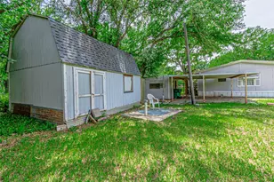3007 Tanglewood Dr, Granbury, TX 76048 - Photo 18