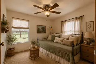 3007 Tanglewood Dr, Granbury, TX 76048 - Photo 8