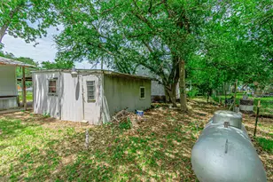 3007 Tanglewood Dr, Granbury, TX 76048 - Photo 16