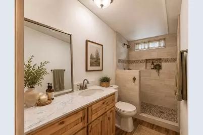 3007 Tanglewood Drive, Granbury, TX 76048 - Photo 10