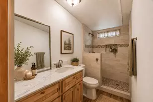 3007 Tanglewood Dr, Granbury, TX 76048 - Photo 10