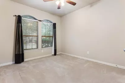 219 Boardwalk Avenue, Waxahachie, TX 75165 - Photo 28