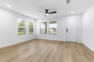 111 S 5th St, Sanger, TX 76266 - Photo 2