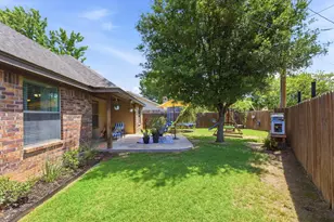 1323 Fairway Dr, Graham, TX 76450 - Photo 30